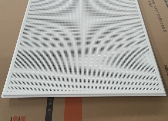 595x1195mm Galvanized Steel Acoustic Ceiling Tiles Untuk Shopping Mall