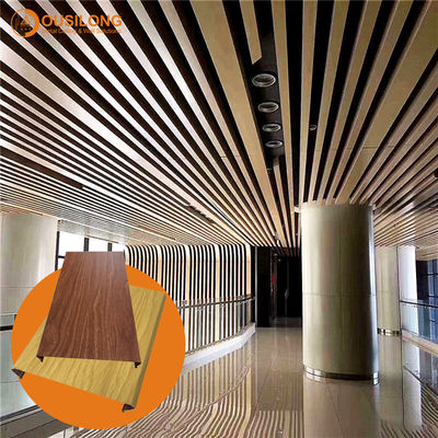 Panel Plafon Strip Aluminium Linear Terstruktur Dekoratif Komersial Suspended Metal False Ceiling Tiles