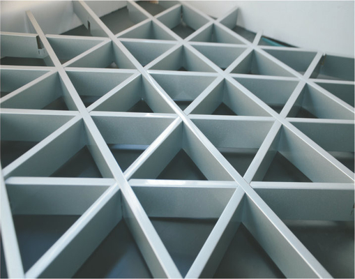Decorative False Triangle Metal aluminium Grid Ceiling system gading Dengan Tipe