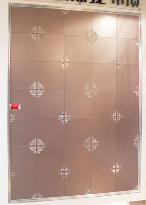 300mm x 300mm Dekorasi Artistik Ceiling, Ubin Ceiling Metallic Komersial untuk kamar mandi