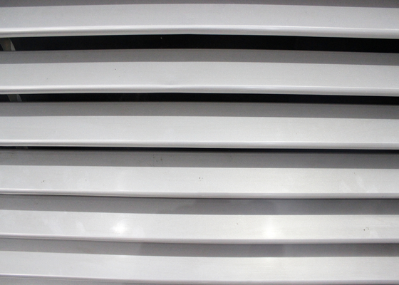 Washable 0.6mm Aluminium Sun Naungan Sistem Untuk Bangunan Panel Eksterior Dinding Arsitektur