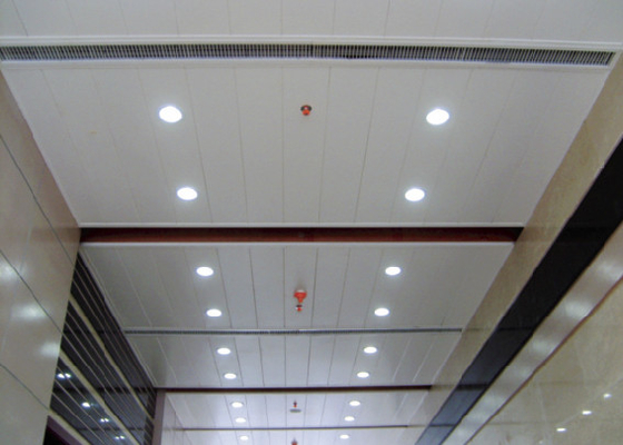 Drop down Suspended Metal Ceiling Aluminium Panel K berbentuk / Straight Edge Untuk ruang pameran
