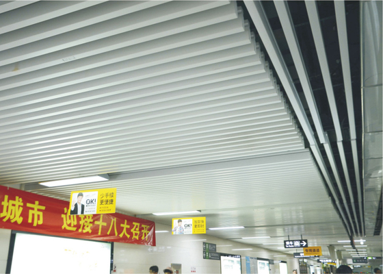 ditangguhkan Floating U - aluminium Profil Screen Ceiling / Exterior Wall Panels