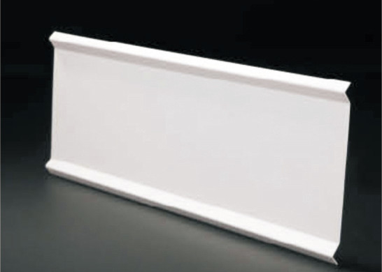 Dilapisi bubuk tahan karat berbentuk J Aluminium Baffle Ceiling H200 Warna Putih