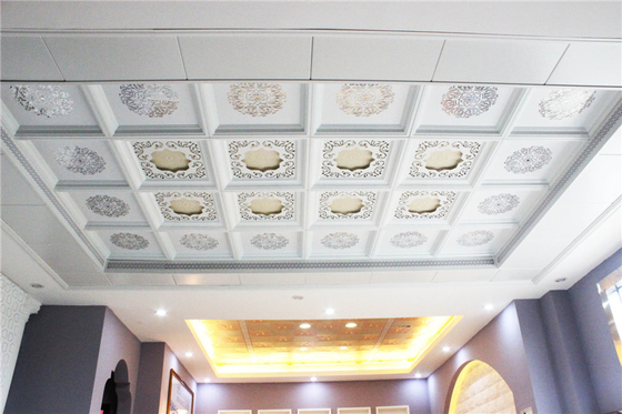 0.6mm Aluminium Drop Ceiling Panel Untuk Dekorasi Ruang Tamu
