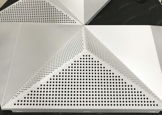 Bantuan Bas Arsitektur Sistem Aluminium Dinding Panel untuk Kedap Suara Cladding